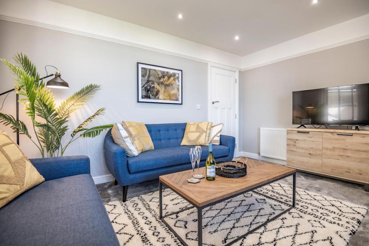 Luxury 2 Bed Apartment, Sea View, Near The Beach. Rhos-on-Sea Bagian luar foto
